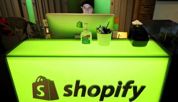 Shopify accelerates online shopping services to take advantage of crisis
