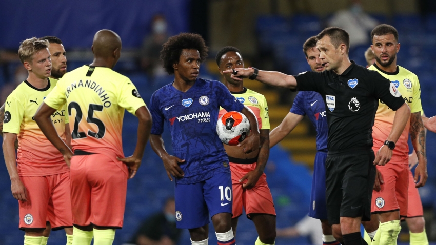 Chelsea 2-1 Manchester City: Pulisic and Willian down 10-man visitors to crown Liverpool