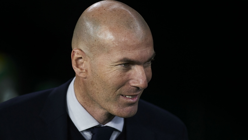 Zidane: We only talk about referees, Real Madrid deserved win