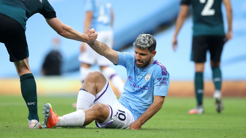 Aguero gets knee surgery in quick time