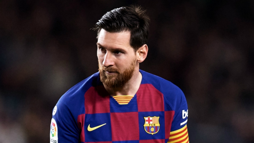 Barcelona confirm Messi quadriceps injury blow