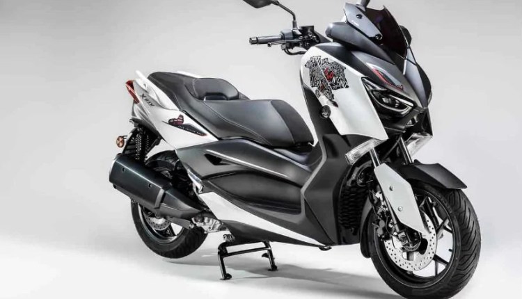 The Yamaha XMax 300 Roma Edition is restricted to just 130 units