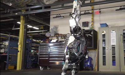 El robot Atlas de Boston Dynamics ha vuelto. Tenga mucho miedo