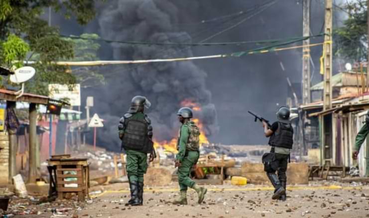Estallan los enfrentamientos tras las elecciones en Guinea