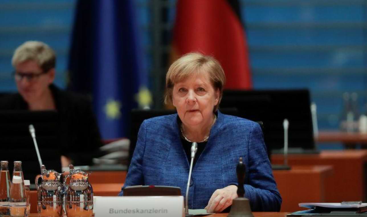 Merkel quiere cerrar los bares para detener el virus