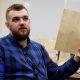 Estudiante ucraniano lanza iniciativa para convertir hojas de árboles caídos en papel