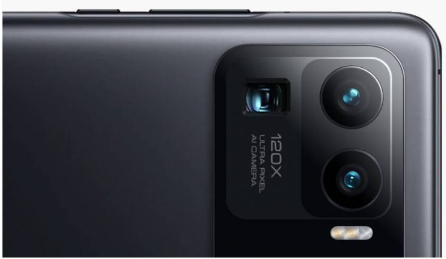 Xiaomi Mi 11 Ultra no será el único smartphone con pantalla adicional