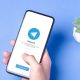 Cómo encontrar y administrar las pegatinas de Telegram en iPhone y Android