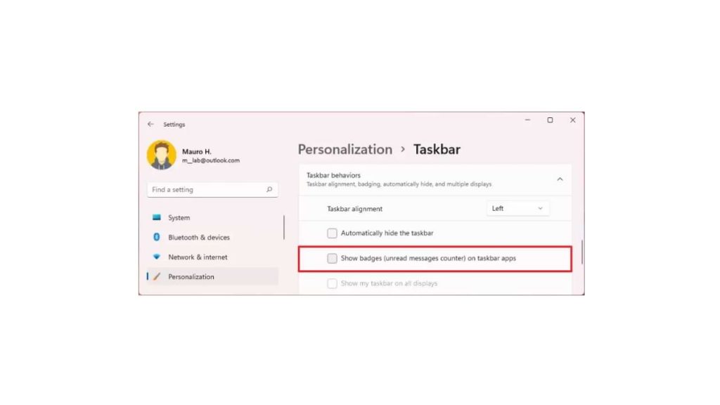Eliminar notificaciones de insignia en la barra de tareas de Windows 11
