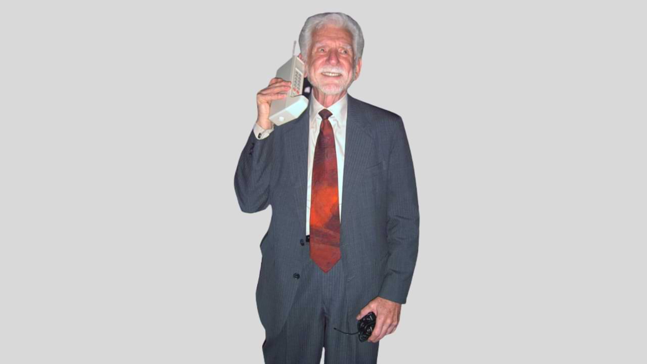 ¿Quién inventó el teléfono móvil?